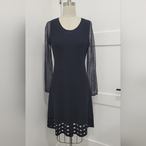 ELIE TAHARI Zita Black Merino Wool Long sleeve Knit Midi Dress Size M